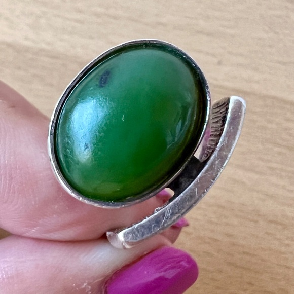 VINTAGE MODERNIST DESIGN JADE NEPHRITE CABOCHON RING 925 STERLING SILVER UNIQUE - Picture 14 of 16